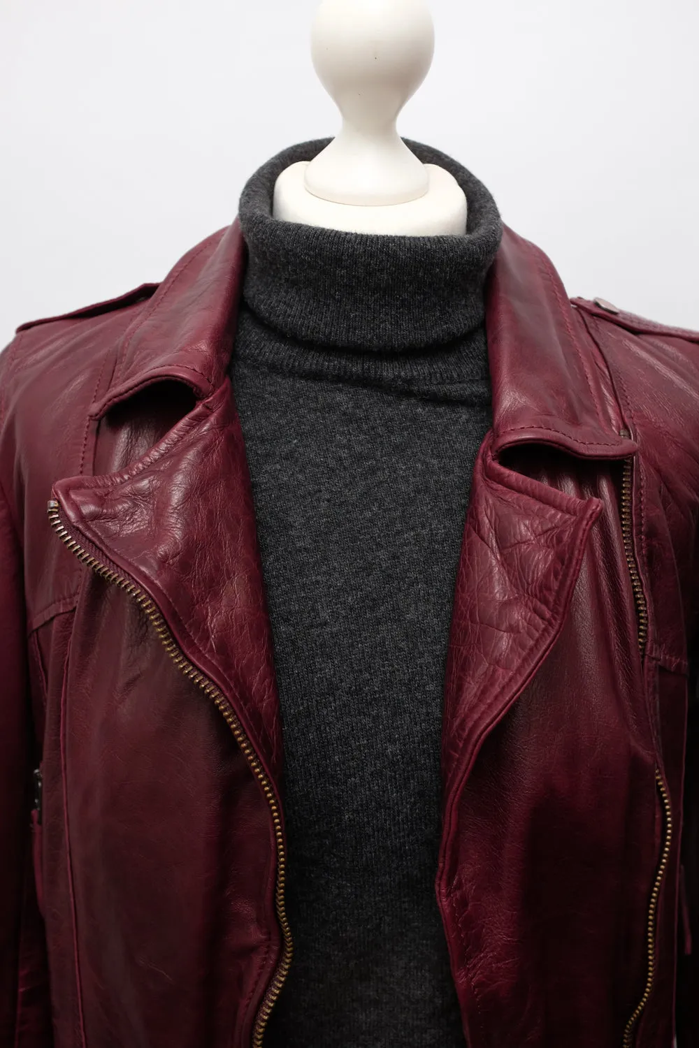 BURGUNDY LEATHER JACKET