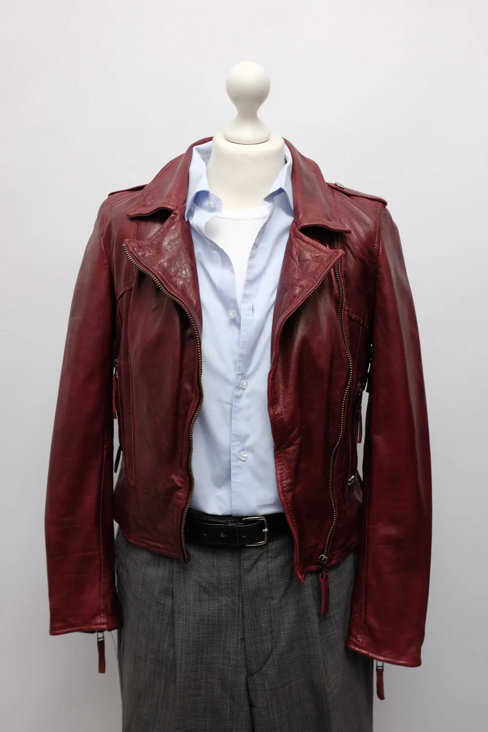 BURGUNDY LEATHER JACKET