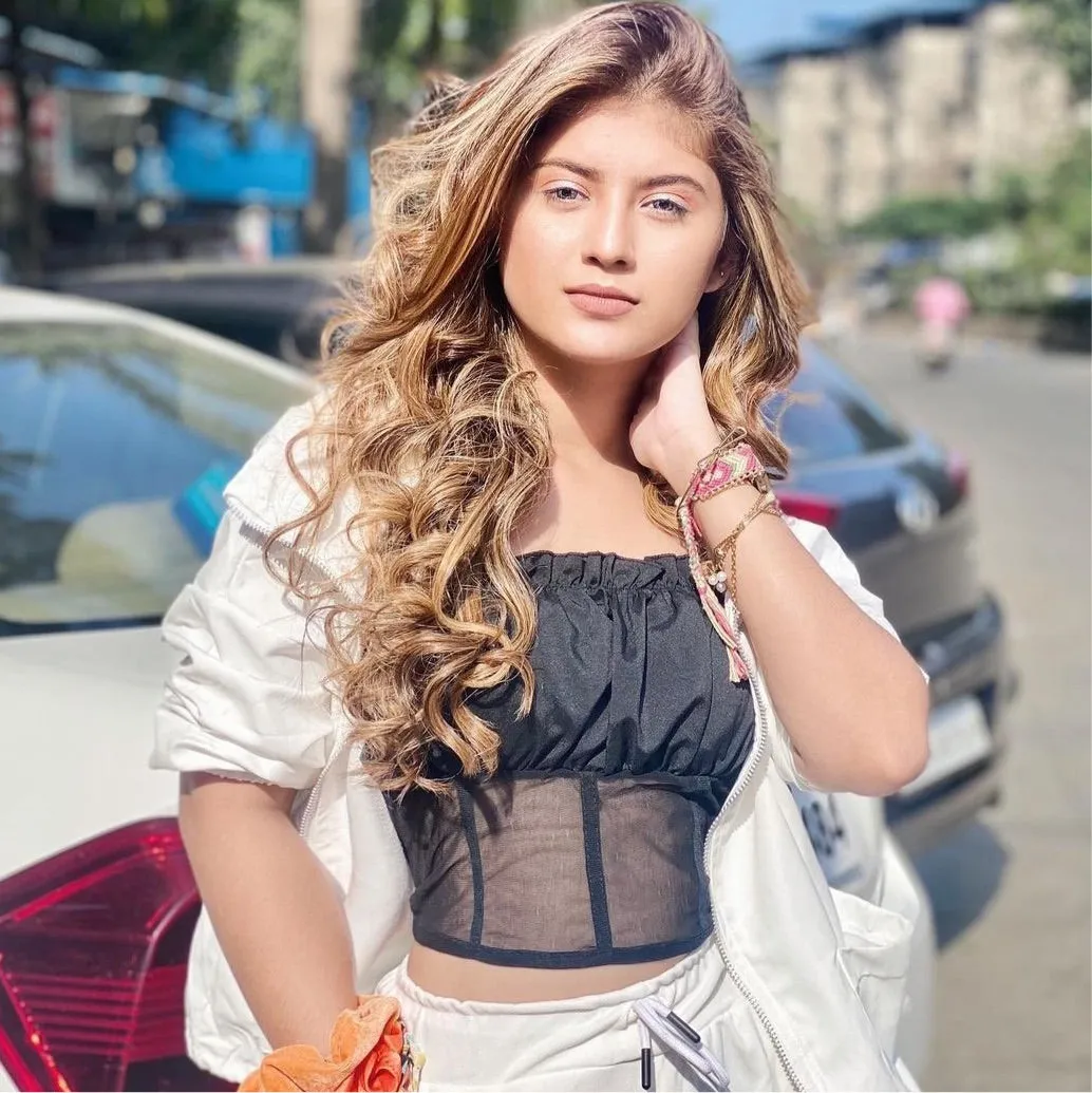 Samantha Net Bardot Crop Top
